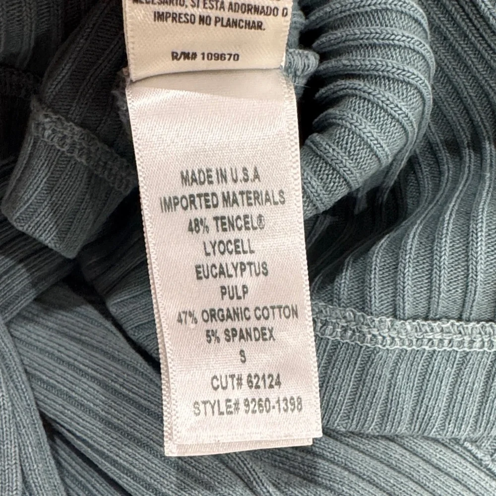 Citizens Of Humanity Ribbed V-Neck Button Cardigan in Dusty Teal - Picture 13 of 16